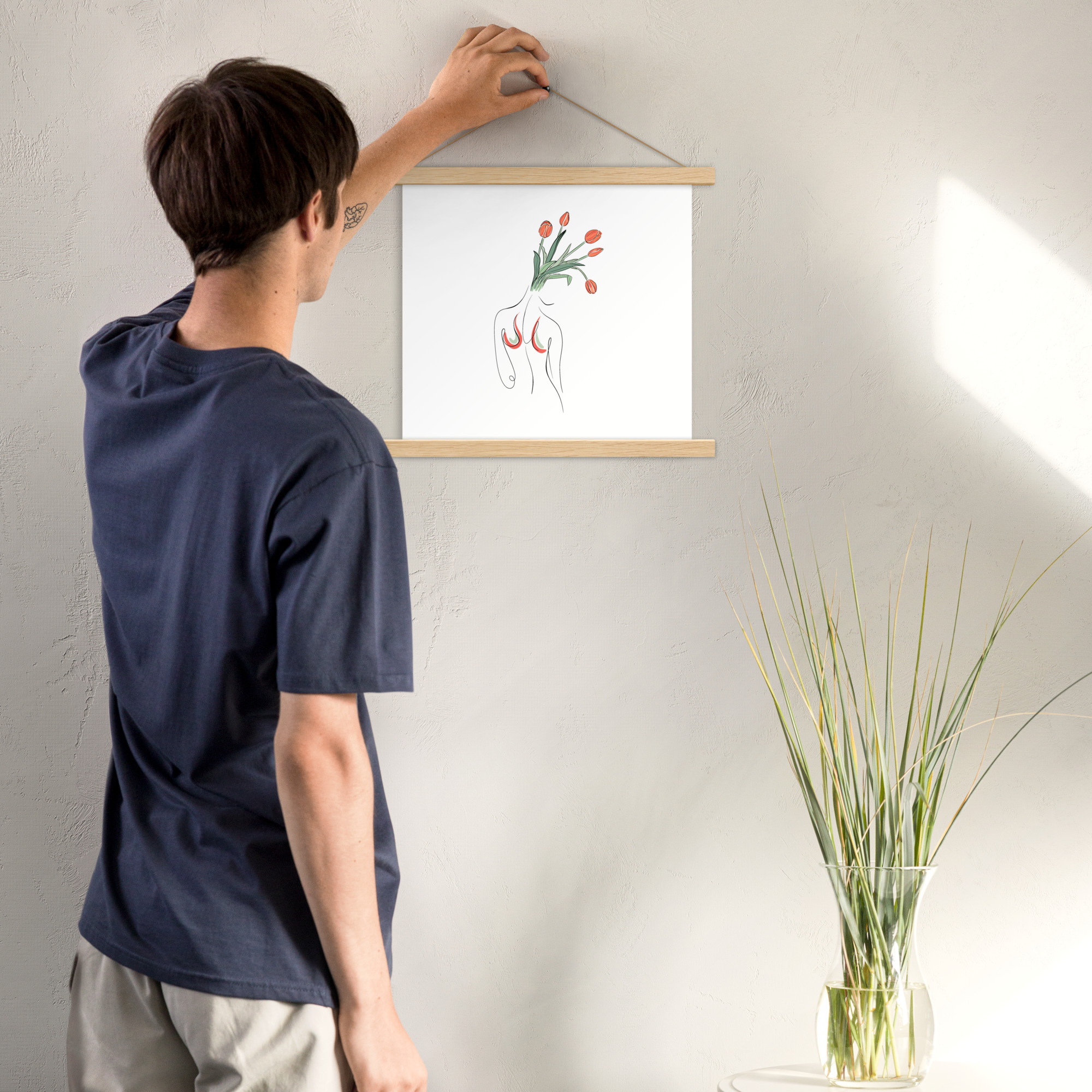 Femme Tulipe Affiche avec accroches - Image 3